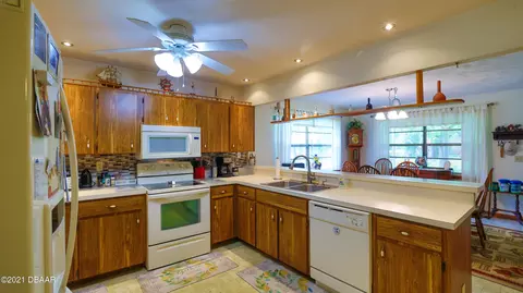 3434 Yule Tree Dr, Edgewater, FL 32141 photo 6