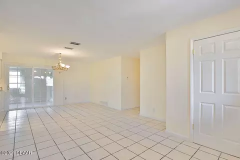 588 N Halifax Dr, Ormond Beach, FL 32176 photo 5