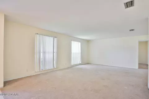588 N Halifax Dr, Ormond Beach, FL 32176 photo 9