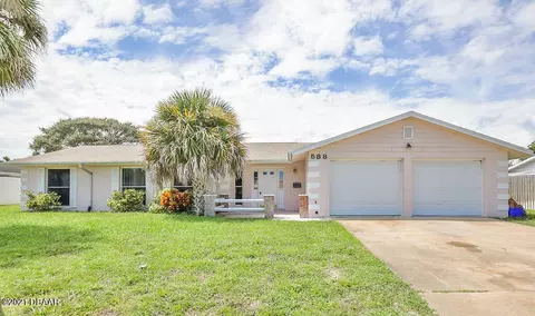 588 N Halifax Dr, Ormond Beach, FL 32176 photo 1