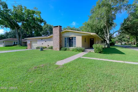 1096 Peninsula Dr, Ormond Beach, FL 32174 photo 1