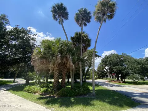 1639 John Anderson Dr, Ormond Beach, FL 32176 photo 5