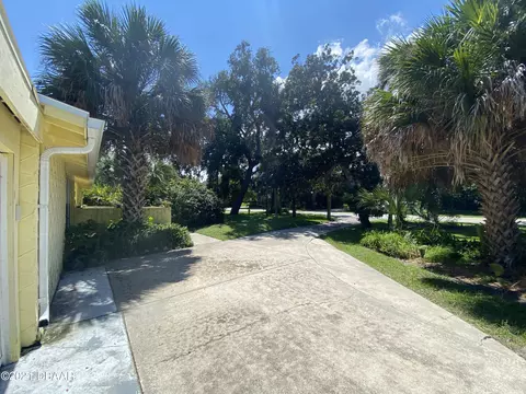 1639 John Anderson Dr, Ormond Beach, FL 32176 photo 15