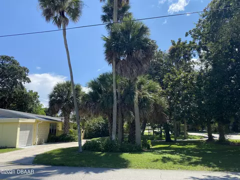 1639 John Anderson Dr, Ormond Beach, FL 32176 photo 4