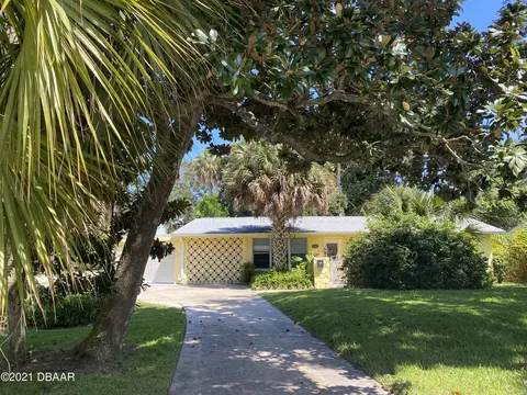 1639 John Anderson Dr, Ormond Beach, FL 32176 photo 1