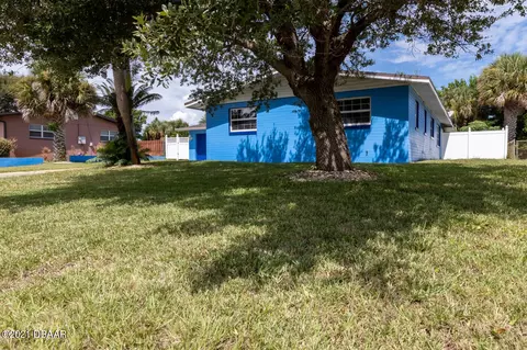 121 Jamestown Dr, Ormond Beach, FL 32176 photo 2