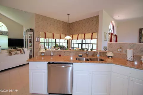 33 Hunt Master Ct, Ormond Beach, FL 32174 photo 11