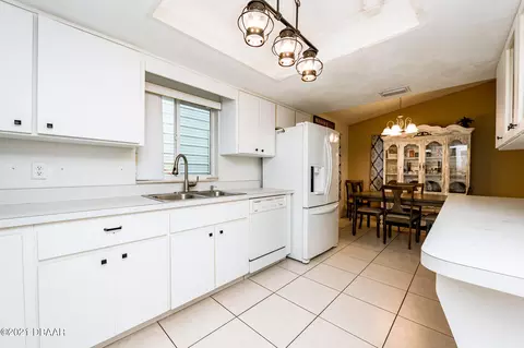 3111 Queen Palm Dr, Edgewater, FL 32141 photo 5