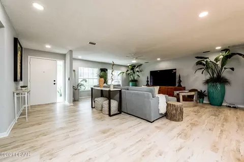 936 Northbrook Dr, Ormond Beach, FL 32174 photo 6