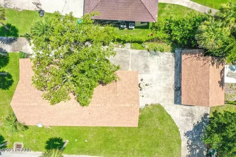 544 S Beach St, Ormond Beach, FL 32174 photo 2