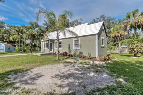 1525 Monroe Dr, Edgewater, FL 32132 photo 3