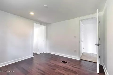1525 Monroe Dr, Edgewater, FL 32132 photo 16