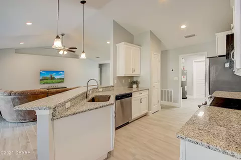 2803 Victory Palm Dr, Edgewater, FL 32141 photo 9