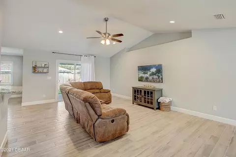 2803 Victory Palm Dr, Edgewater, FL 32141 photo 5