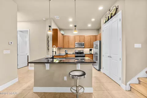 804 Aldenham Ln, Ormond Beach, FL 32174 photo 2