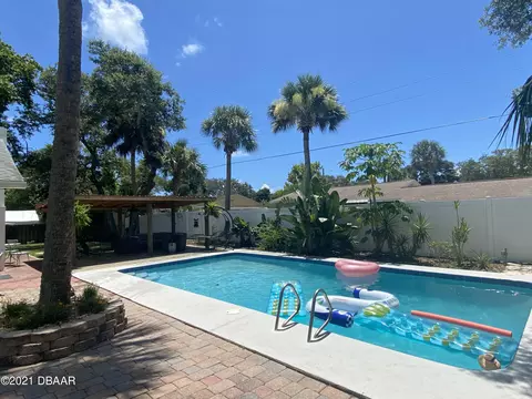 50 Benjamin Dr, Ormond Beach, FL 32176 photo 3