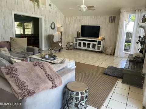 50 Benjamin Dr, Ormond Beach, FL 32176 photo 9