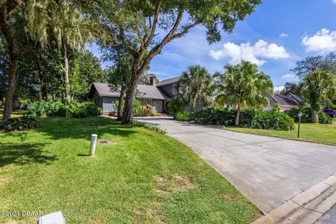 117 Rio Pinar Dr, Ormond Beach, FL 32174 photo 1