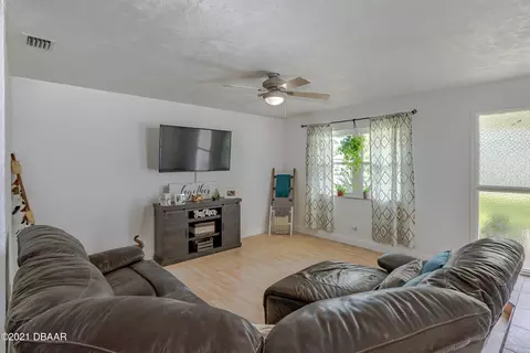 74 Broadmoor Cir, Ormond Beach, FL 32174 photo 10