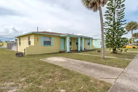 33 Cypress Cir, Ormond Beach, FL 32176 photo 2