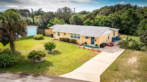 64 Alamanda Dr, Ormond Beach, FL 32176 photo 4