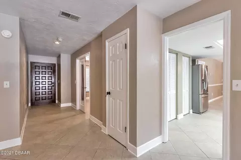 123 Pine Tree Dr, Ormond Beach, FL 32174 photo 3