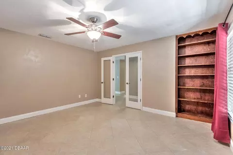 123 Pine Tree Dr, Ormond Beach, FL 32174 photo 4