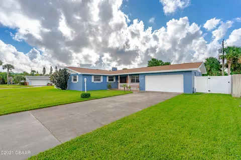 240 Ellicott Dr, Ormond Beach, FL 32176 photo 4