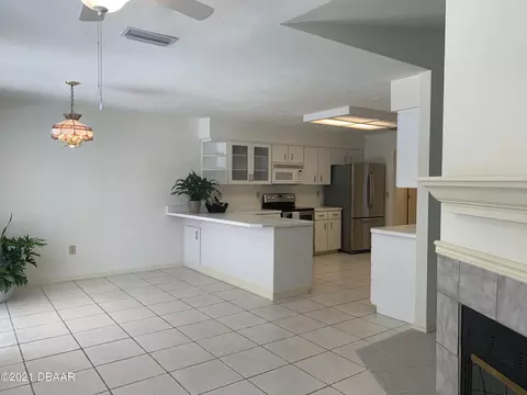 15 Katrinas Dr, Ormond Beach, FL 32174 photo 8