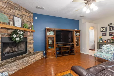 3776 White Pine Ln, Ormond Beach, FL 32174 photo 9