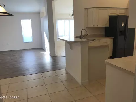 814 Star Reef Ln, Edgewater, FL 32132 photo 11