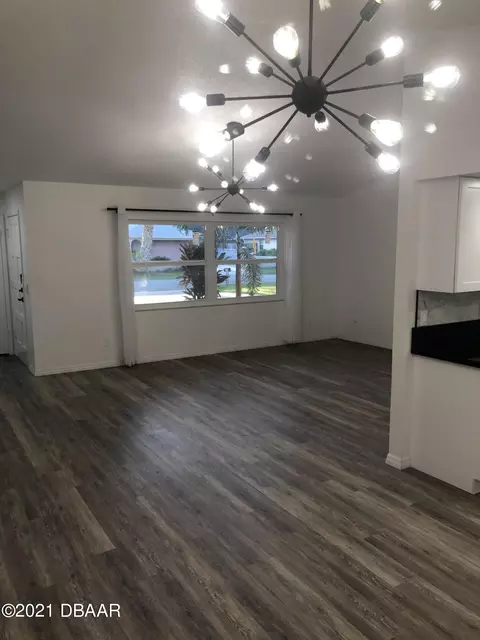 2717 Orange Tree Dr, Edgewater, FL 32141 photo 8