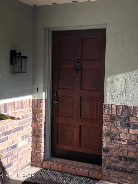 2717 Orange Tree Dr, Edgewater, FL 32141 photo 4