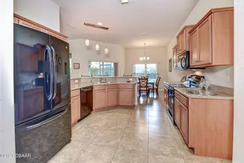 107 Chrysanthemum Dr, Ormond Beach, FL 32174 photo 11