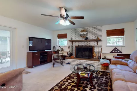 1522 Pine Tree Dr, Edgewater, FL 32132 photo 8