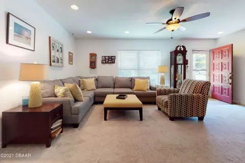 1522 Pine Tree Dr, Edgewater, FL 32132 photo 3