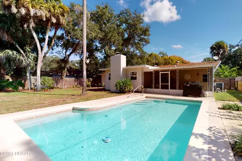 1522 Pine Tree Dr, Edgewater, FL 32132 photo 16