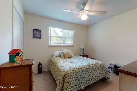 1522 Pine Tree Dr, Edgewater, FL 32132 photo 9