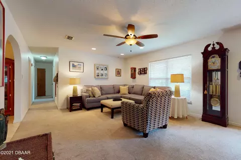 1522 Pine Tree Dr, Edgewater, FL 32132 photo 2