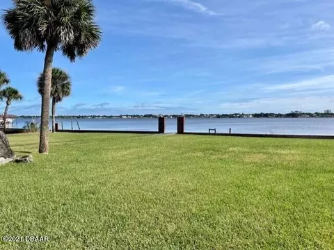 1517 Oak Forest Dr, Ormond Beach, FL 32174 photo 7