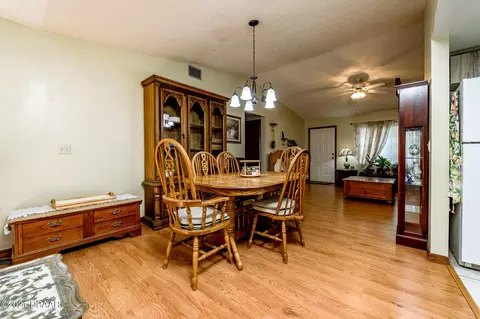 2933 Sabal Palm Dr, Edgewater, FL 32141 photo 13