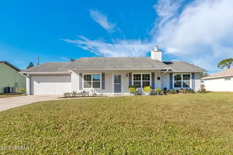 3022 Pine Tree Dr, Edgewater, FL 32141 photo 2