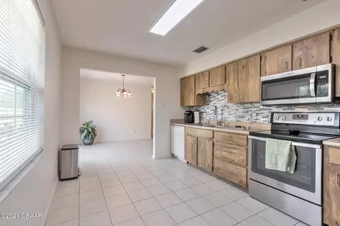 3022 Pine Tree Dr, Edgewater, FL 32141 photo 11