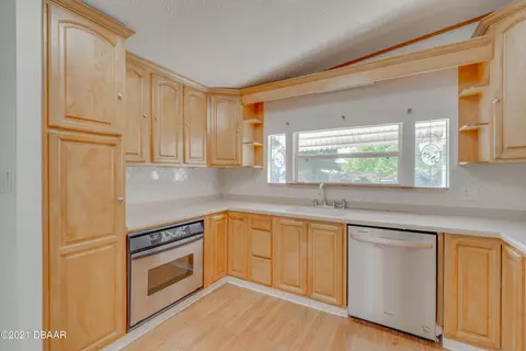 166 Vanguard Cir, Cocoa, FL 32926 photo 5