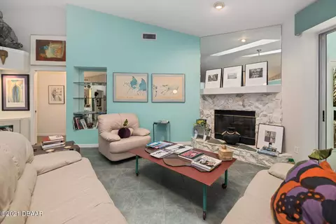 4 Sandpoint Cir, Ormond Beach, FL 32174 photo 3
