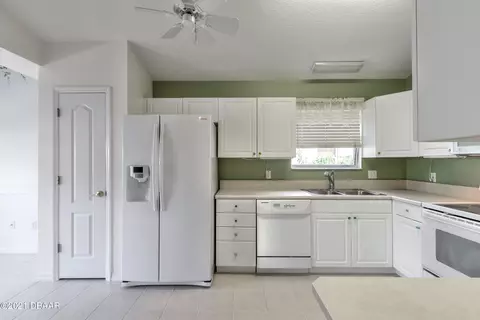 4 Reflections Village Dr, Ormond Beach, FL 32174 photo 12