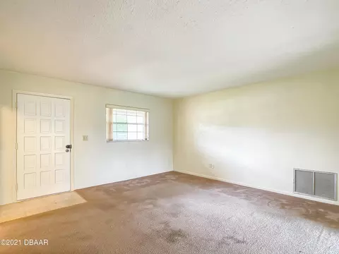 66 Broadmoor Cir, Ormond Beach, FL 32174 photo 11