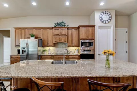 18 Walnut Ln, Ormond Beach, FL 32174 photo 9