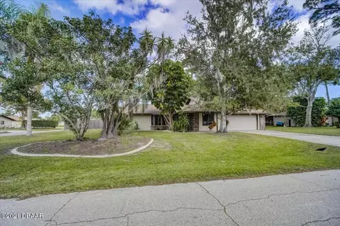 2211 Unity Tree Dr, Edgewater, FL 32141 photo 3