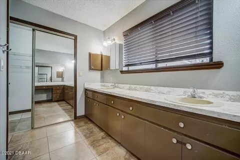 2211 Unity Tree Dr, Edgewater, FL 32141 photo 28